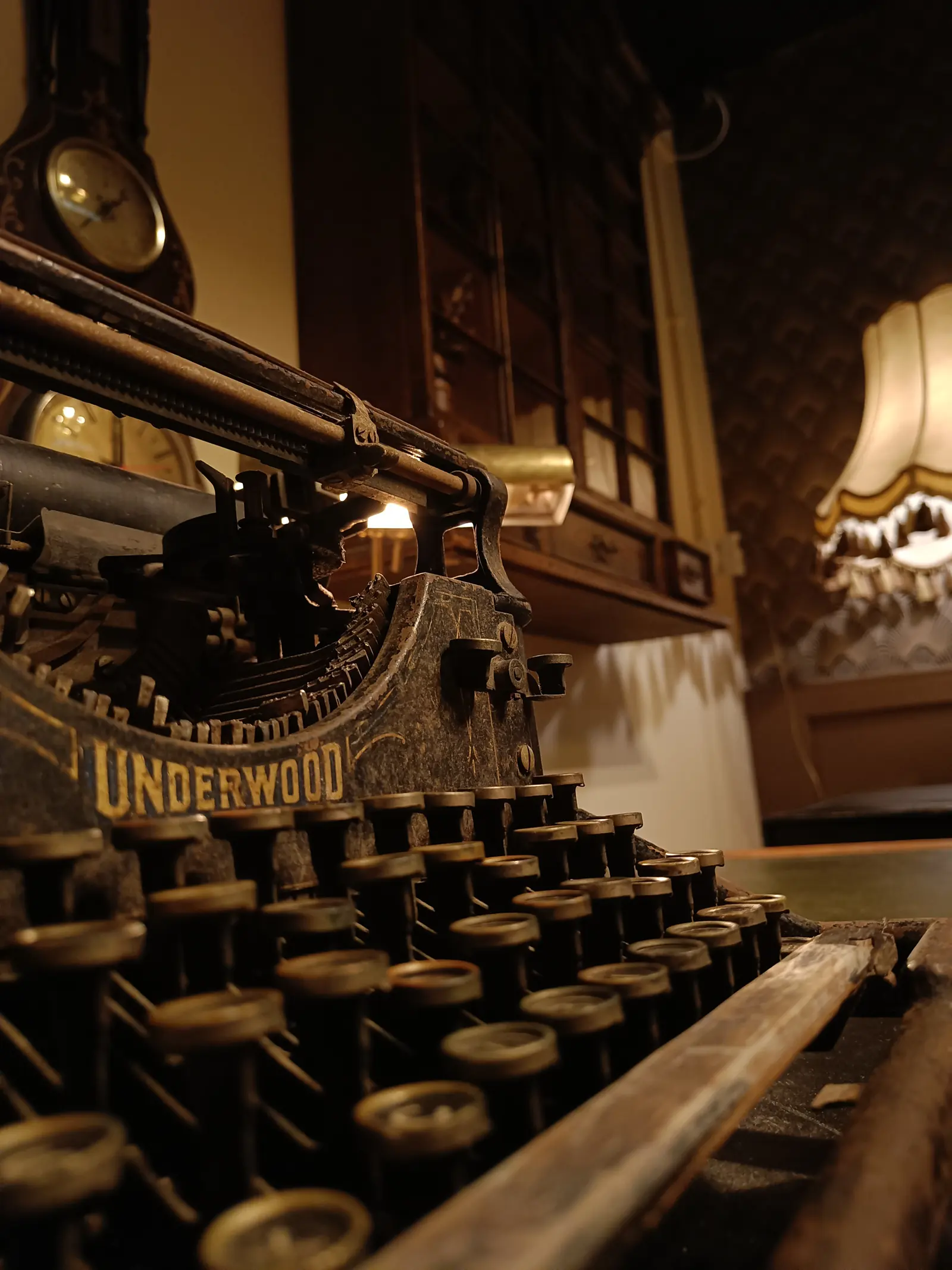 Historische schrijfmachine uit 't Hiemelrijck
